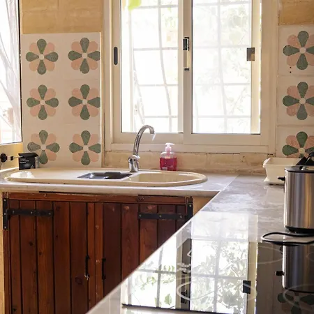 Tranquil 2-bedroom Escape * Nadur