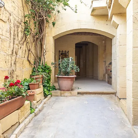 Tranquil 2-bedroom Escape Appartement