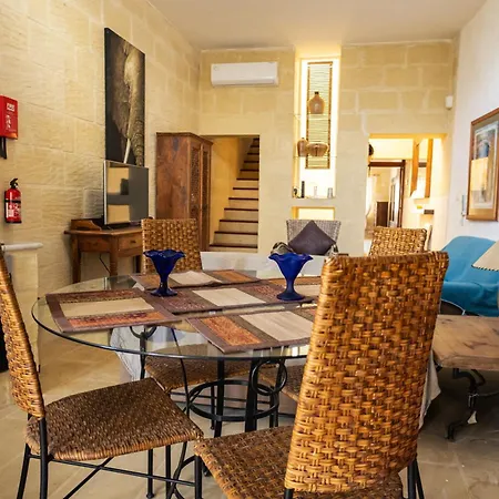 Tranquil 2-bedroom Escape Appartement *