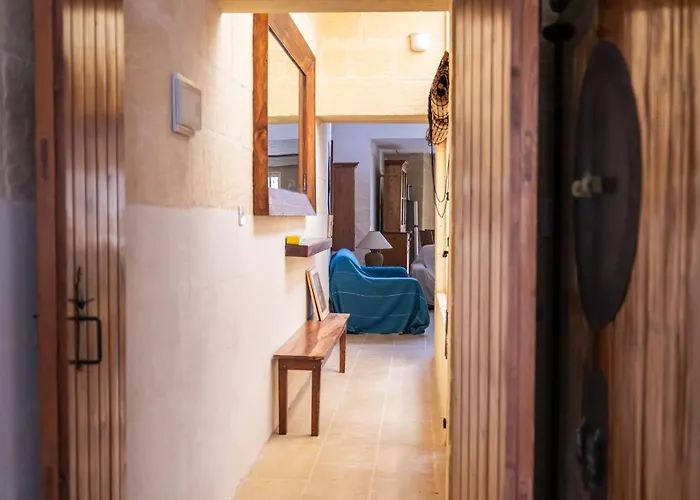 Tranquil 2-bedroom Escape Nadur