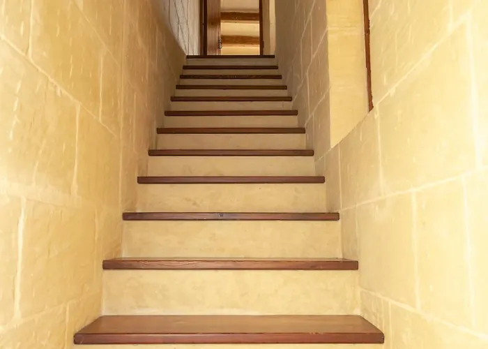 Tranquil 2-bedroom Escape Nadur