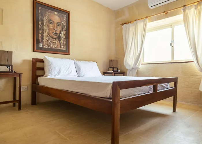 Tranquil 2-bedroom Escape Apartment